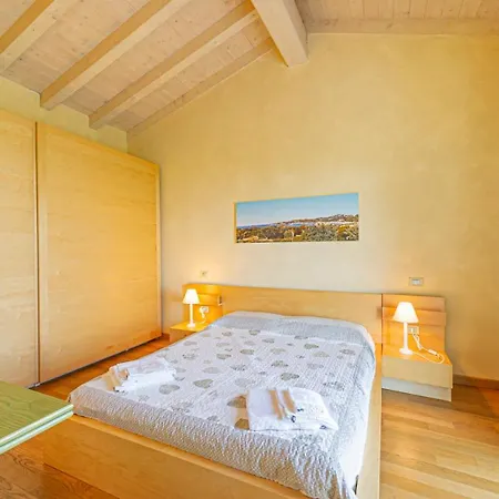 Pratello Villa Padenghe sul Garda